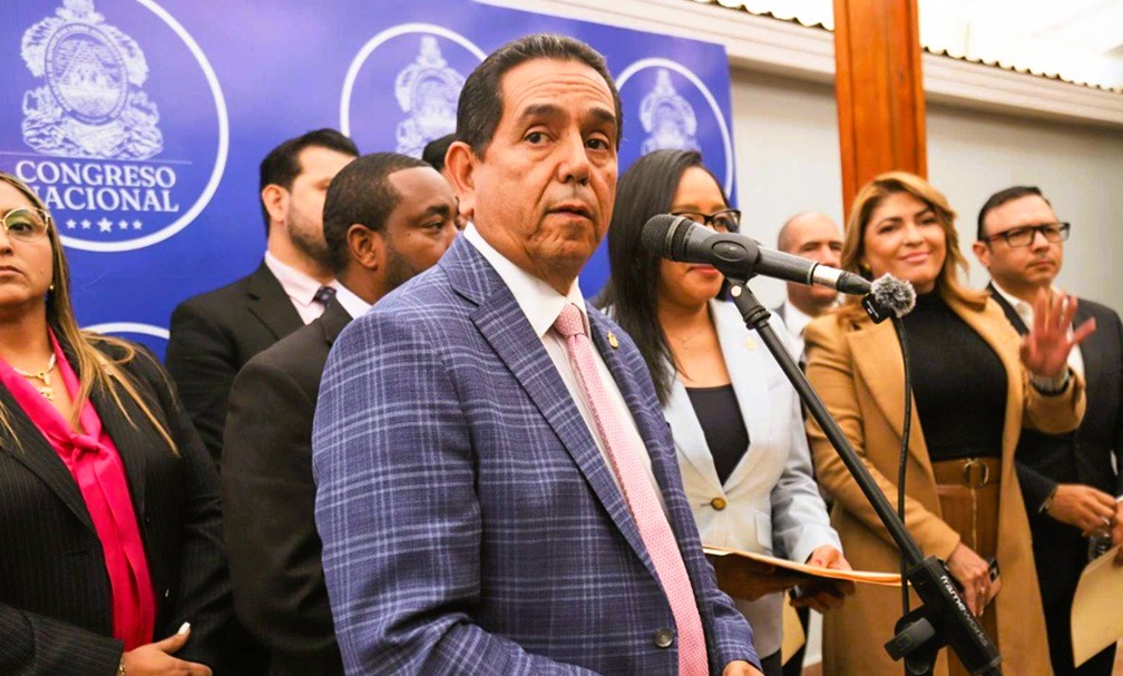 Crisis de consensos sacude elección del CNE—TJE