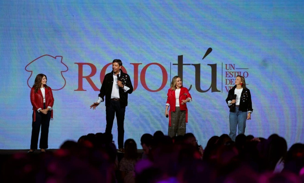 Davivienda proyecta RojoTú 2027 desde Panamá hacia Latinoamérica